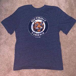 Detroit tigers tee